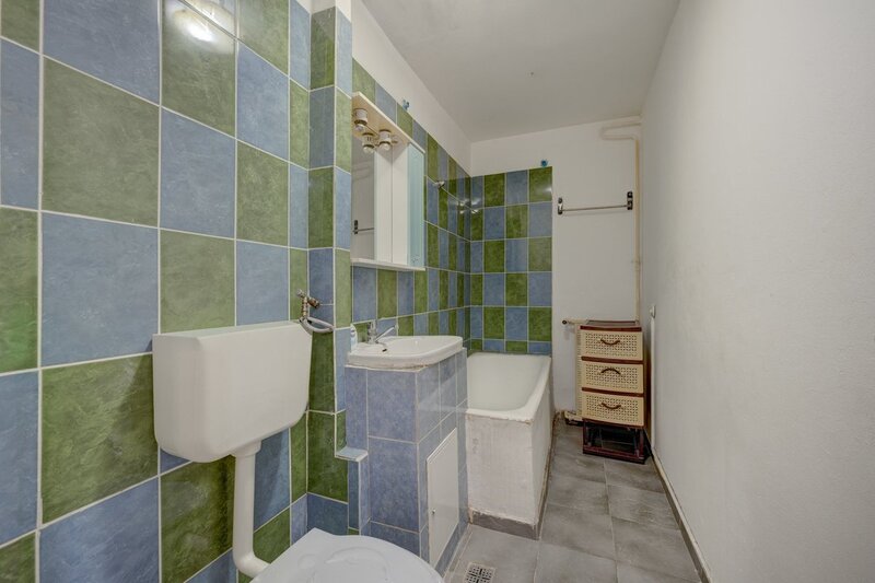 Lujerului - Teatrul Masca Garsoniera - decomandata
